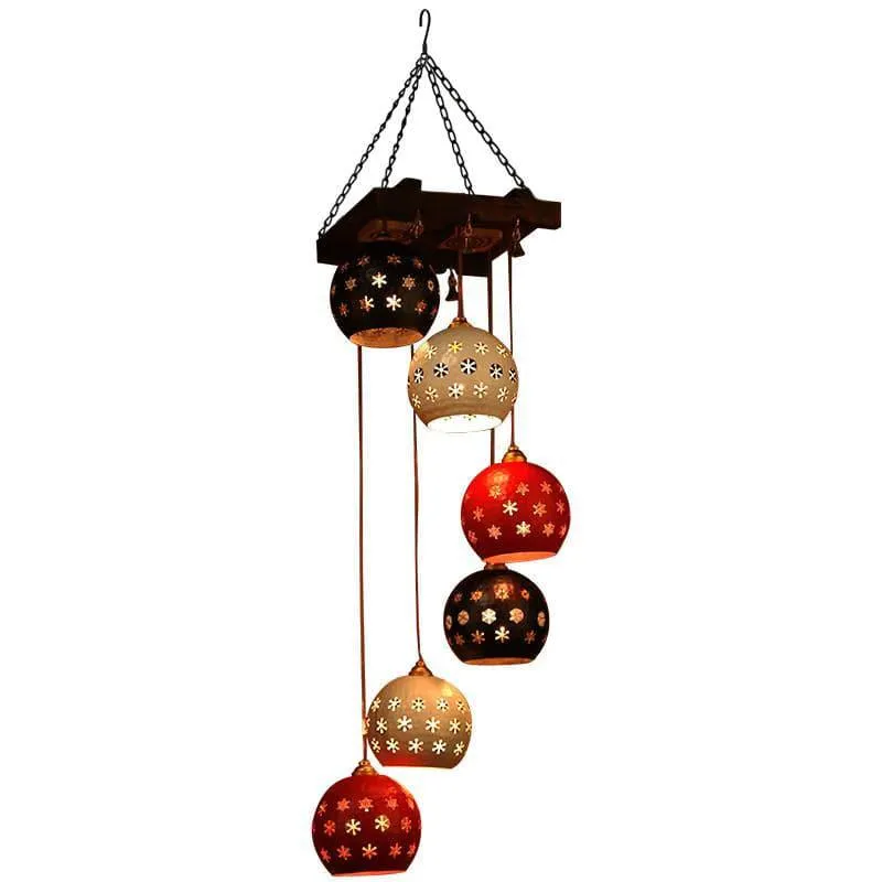 Dome Drip Cluster Ceiling Lamp media 3