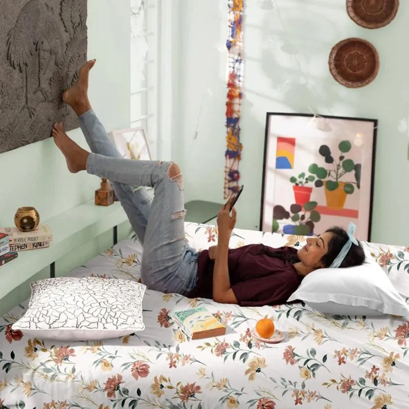 Wild Petalscape Floral Printed Cotton Bedsheet - 300 TC media 4