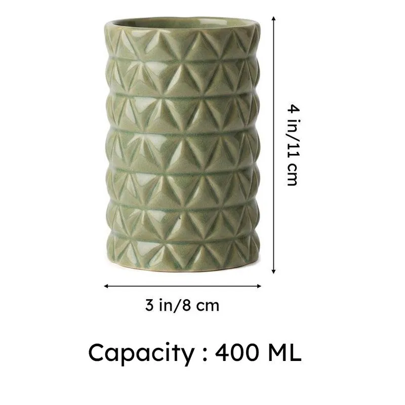 Lillian Ceramic Brush Holder media 7