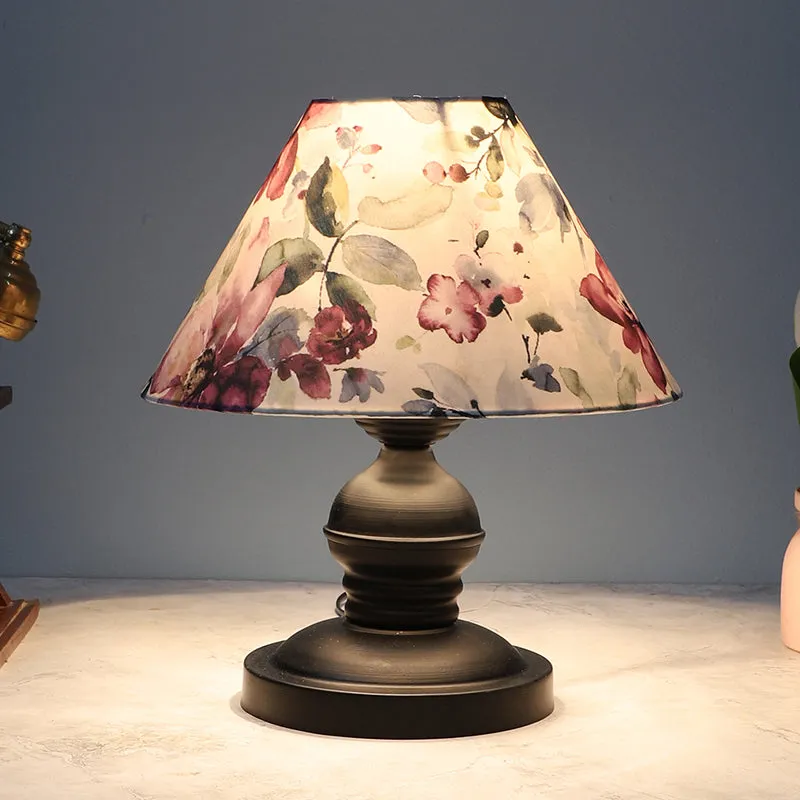 Lumikko Prima Printed Mango Wood Table Lamp - Multicolor media 1