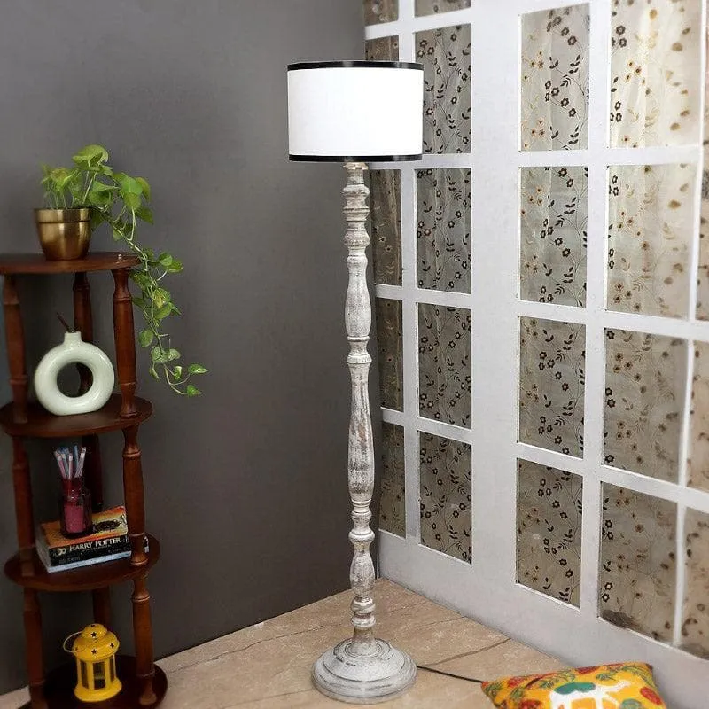 Natura Vivi Floor Lamp - White & Black media 3