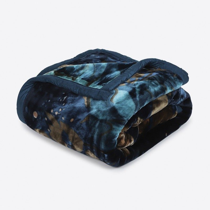 Monte Carlo Midnight Oasis Blanket (Teal) - 947 GSM media 5