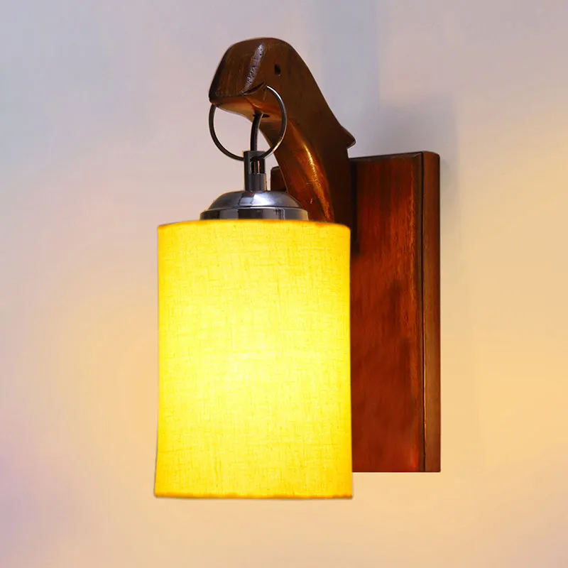 Estrella Wooden Wall Lamp - Yellow media 4