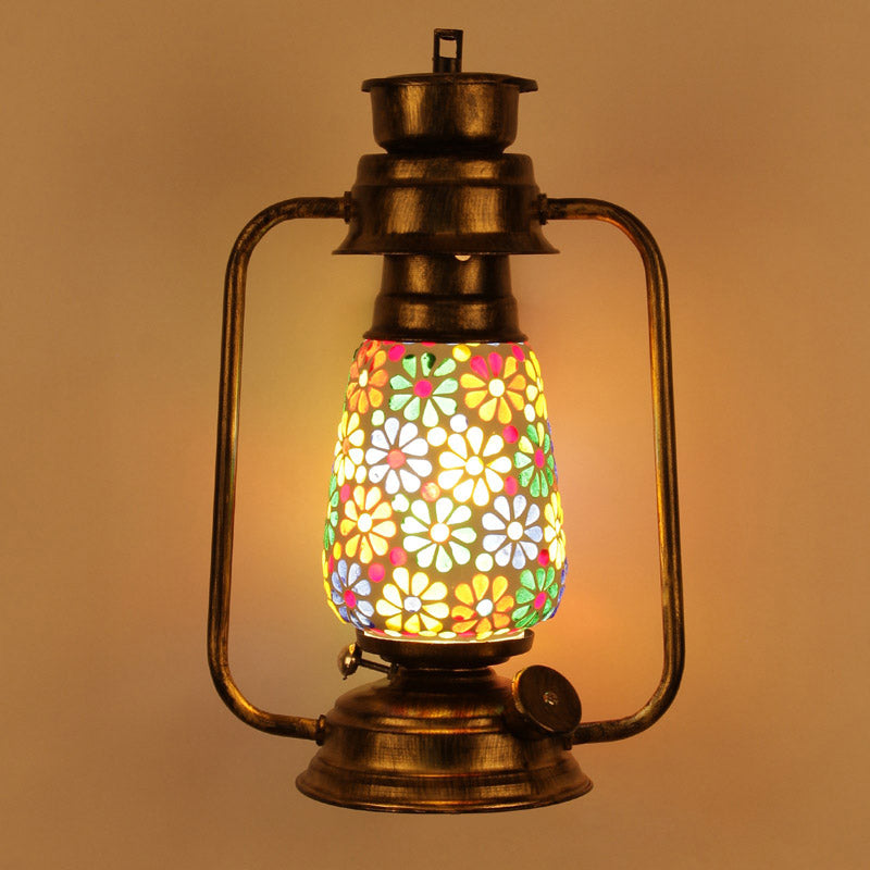 Madhura Mosaic Lantern Iron Wall Lamp - Gold media 4