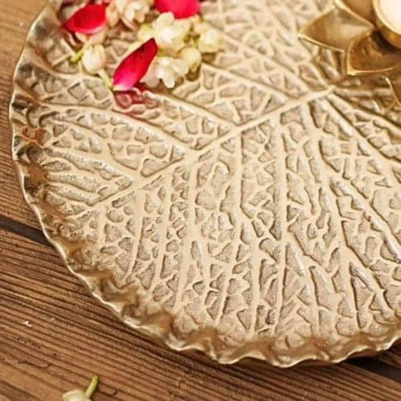 Leafery Metal Accent Tray media 4