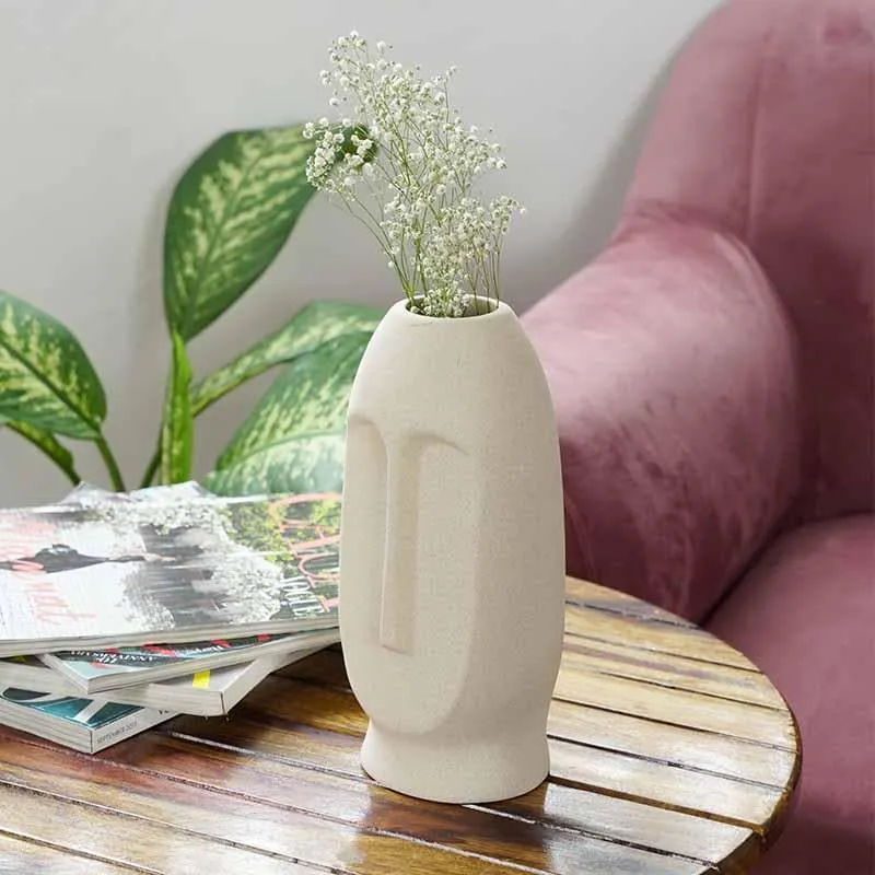 The Straight Face Vase - Beige media 5