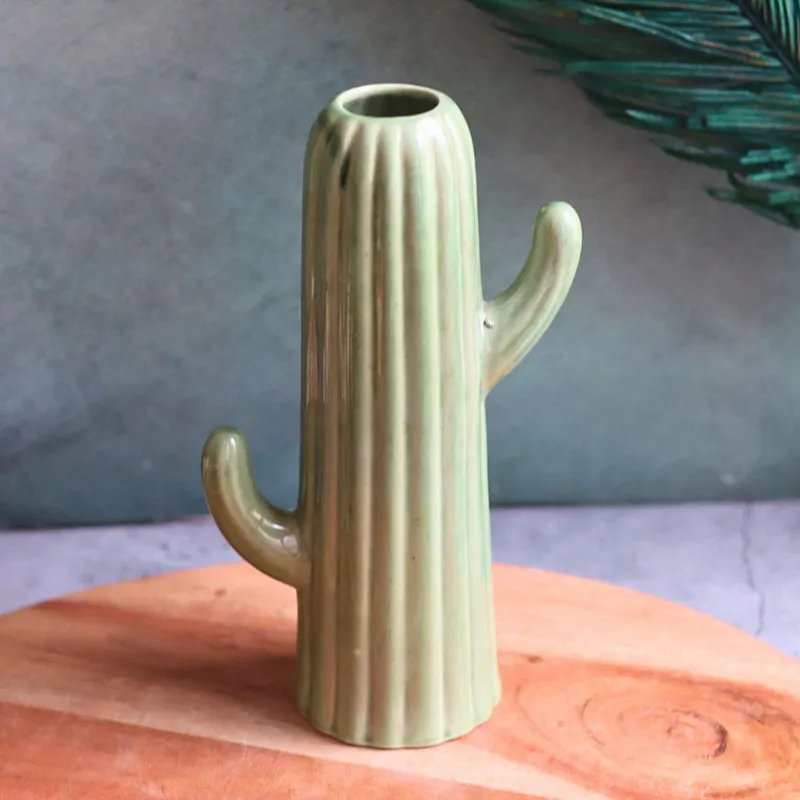 Desideria Ceramic Vase - Green media 4