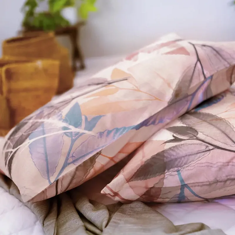 Springtime Printed Cotton Duvet Cover - Pink media 5
