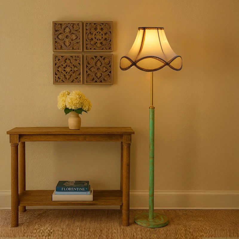 Cozy Nest Wooden Floor Lamp - Ivory