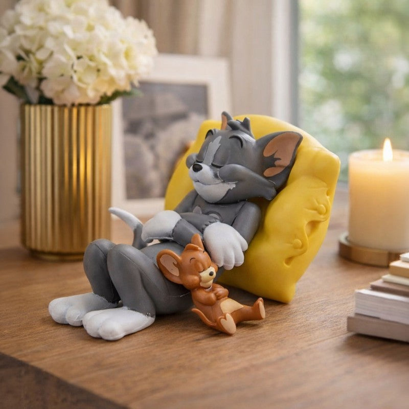 Cozy Cat PVC Showpieces - Grey media 3