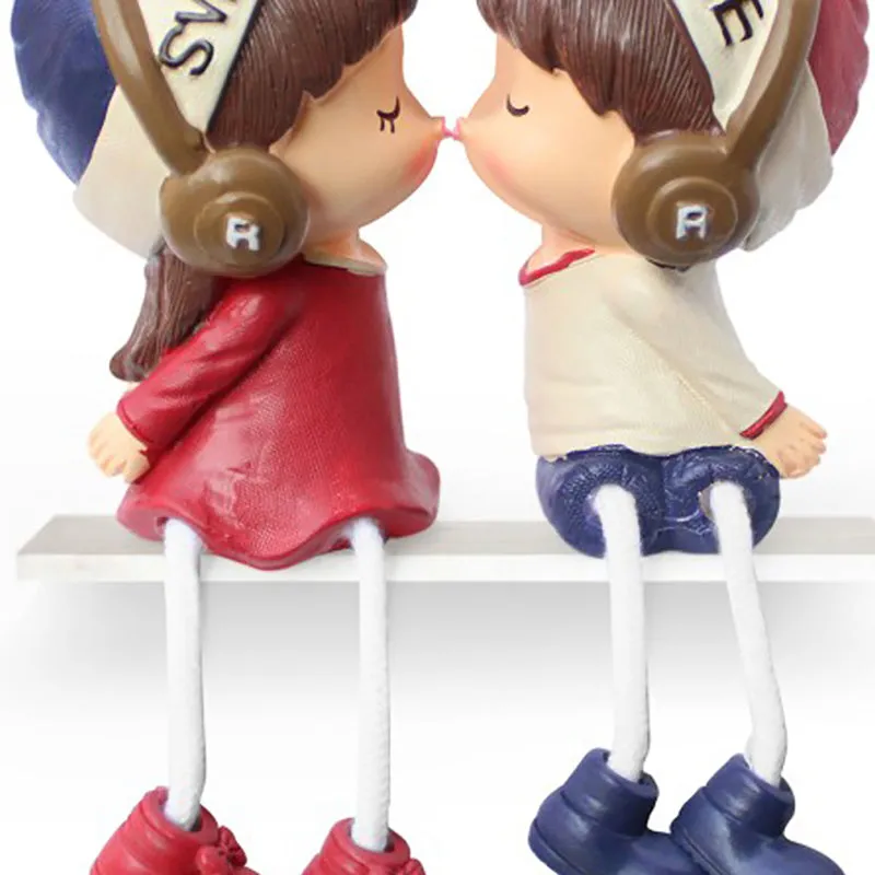 Heart's Promise Resin Showpiece media 3