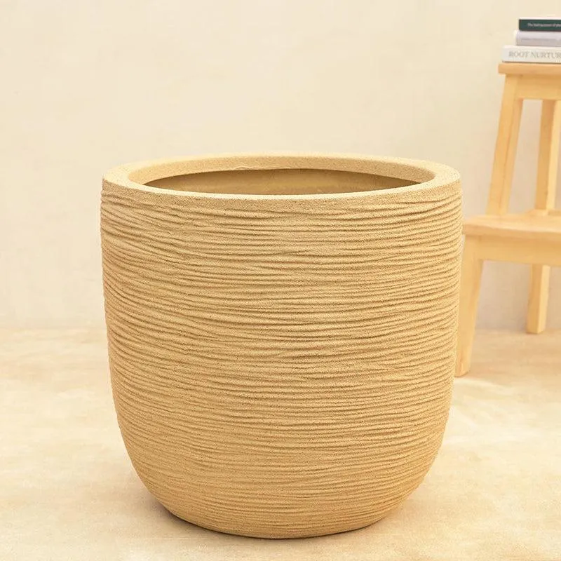 Ugaoo Arcridge Short Plastic Planter - Brown media 6