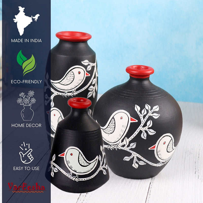 Neel Pakhi Handpainted Terracotta Vase - Set Of Three media 6
