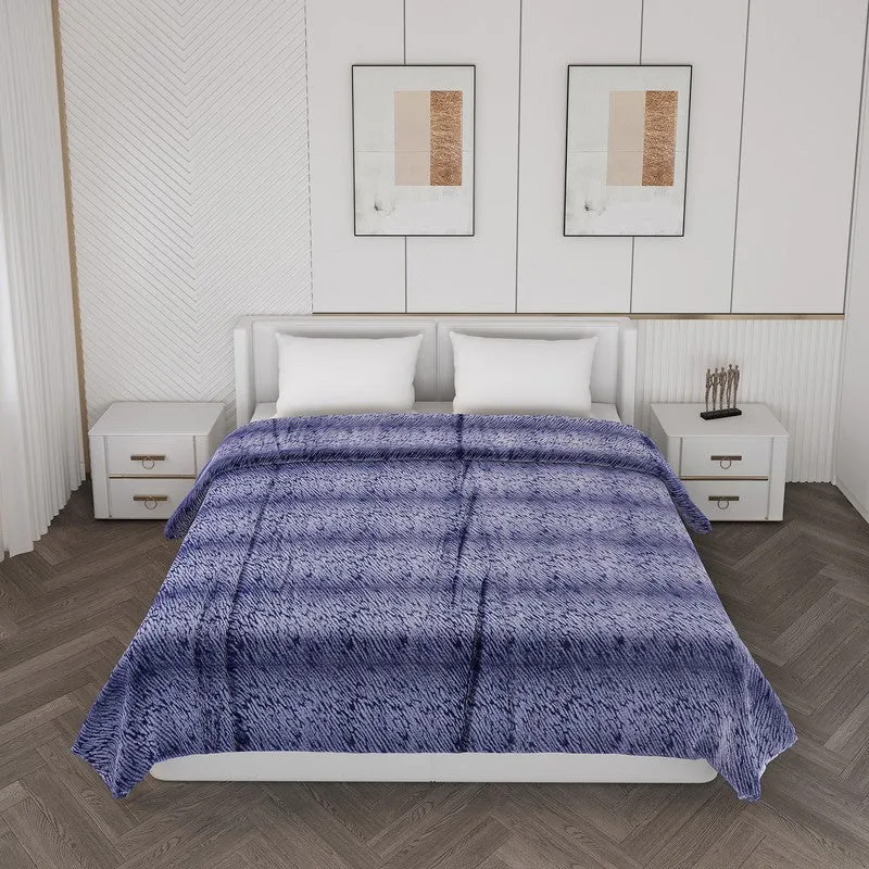 Monte Carlo Azure Dreamscape Blanket (Blue) - 850 GSM media 3
