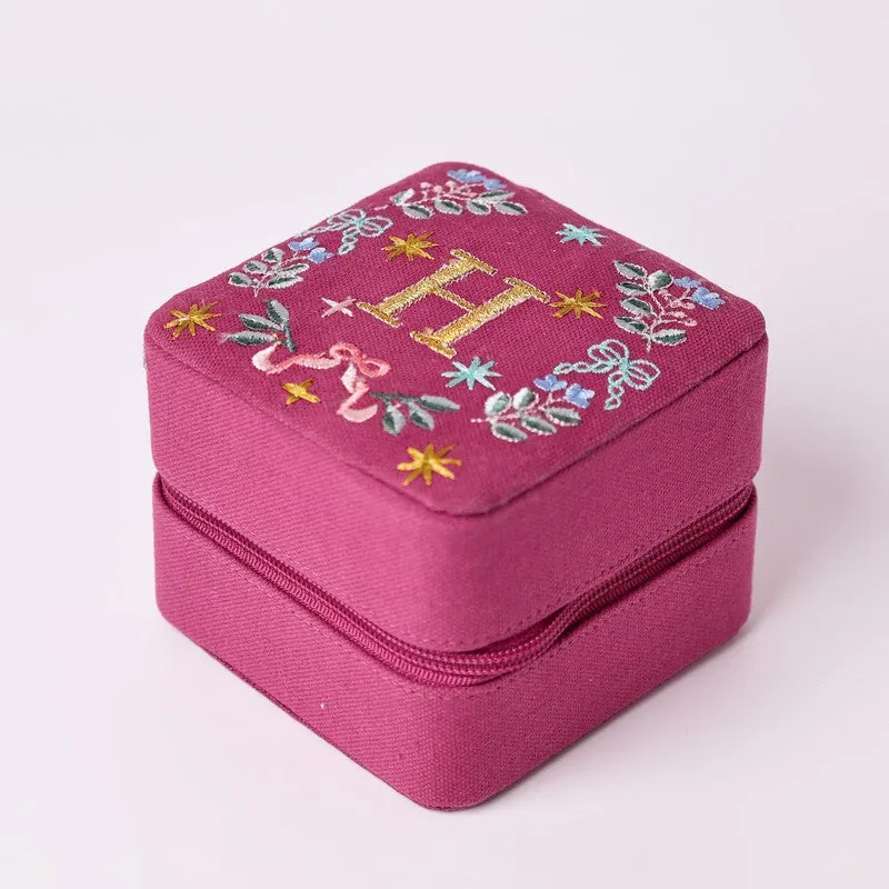 AuraChest Elegant Jewelbox media 4