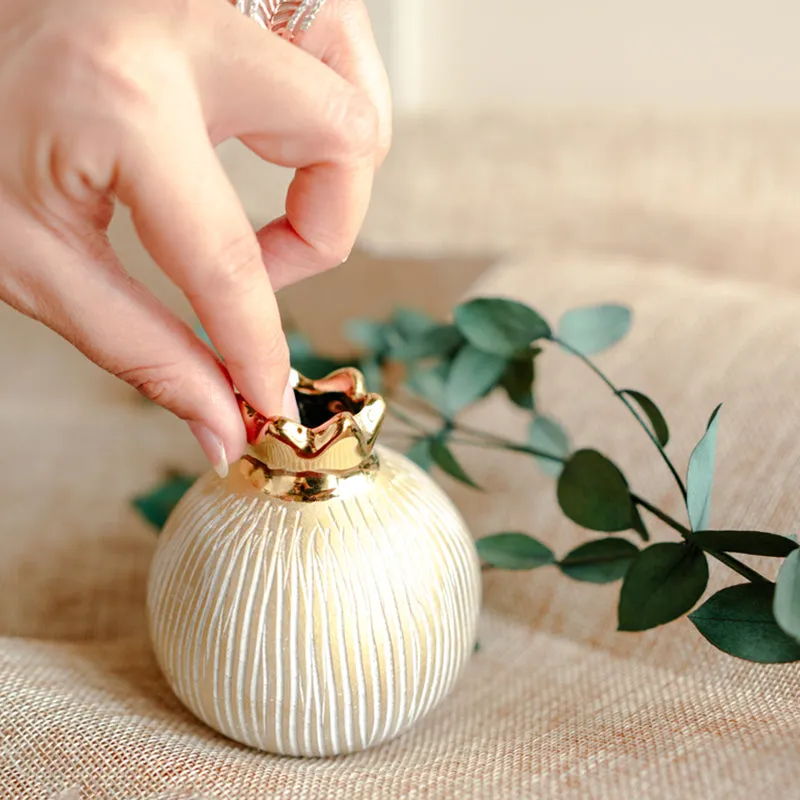 Golden Anar Vase - Ivory media 3