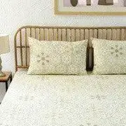 Geometric Queen Bedsheets category
