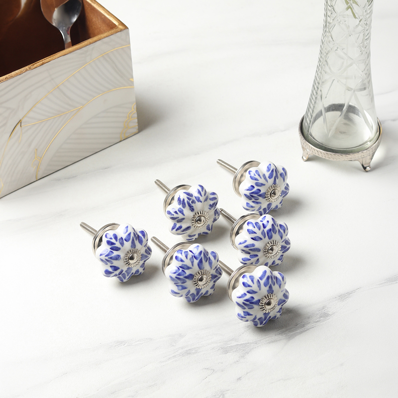 Elvane Ceramic Knob - Set of Six