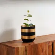 Pots & Planters category