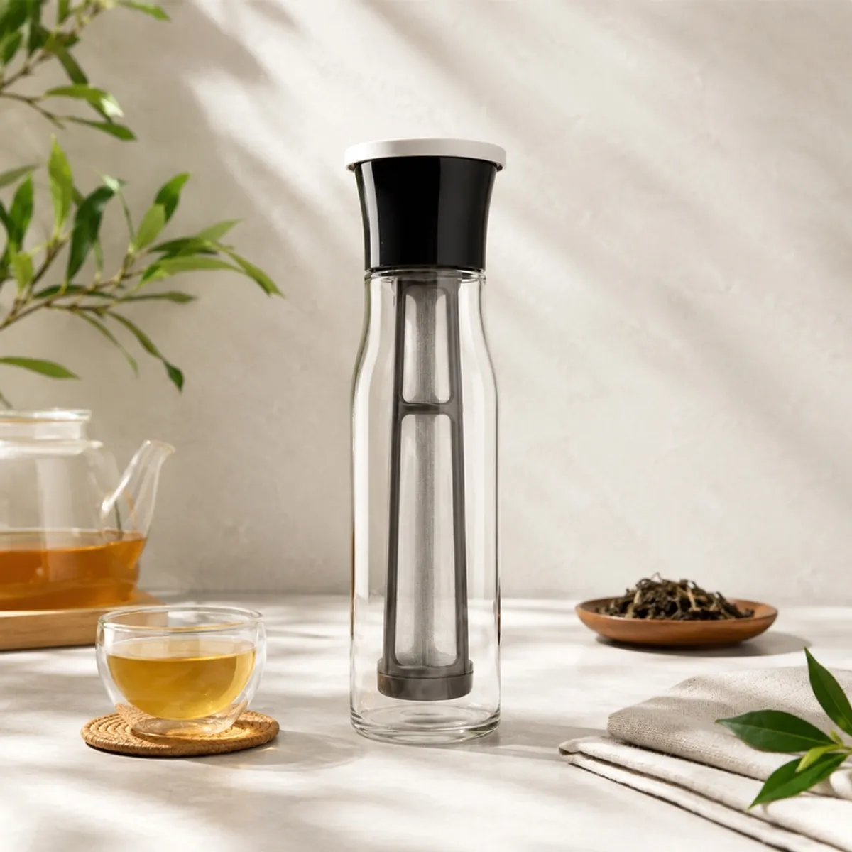 Lara Transparent Carafe