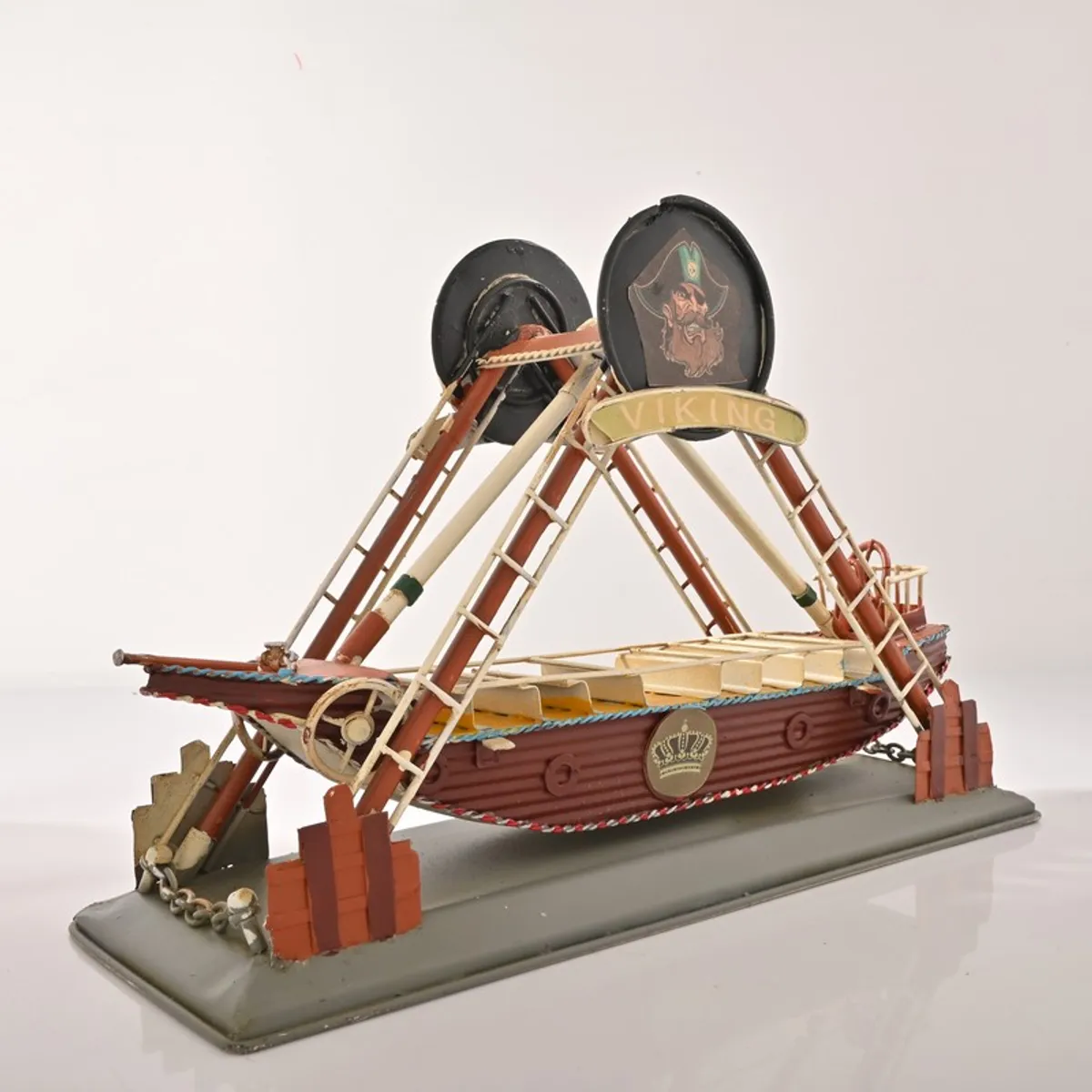 Angled view of the multicolour iron nautical tabletop showpiece