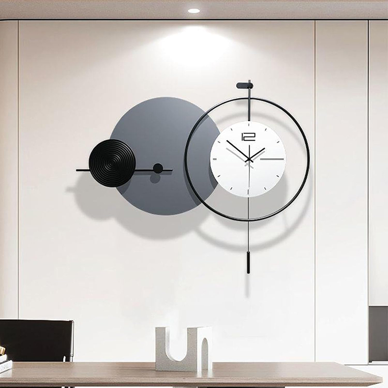 Regal Geometry Metal Analog Wall Clock