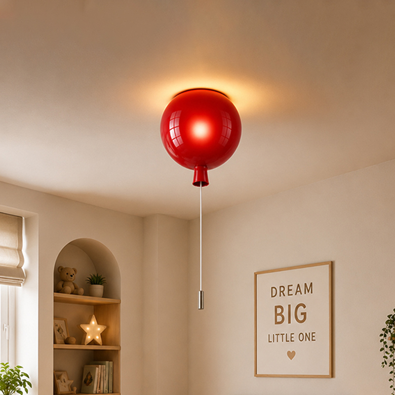 Balloon Ceiling Lamp - Red