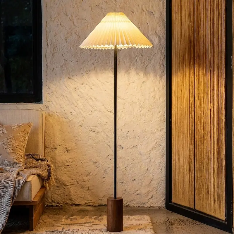 Nordic Pleated Cotton Shade Floor Lamp