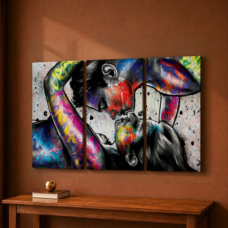 Graffiti Romance Canvas Wall Painting