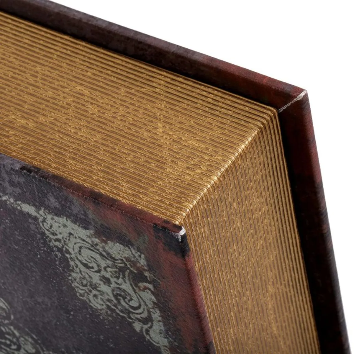 Close-up of the textured cover and brown border on the storage box