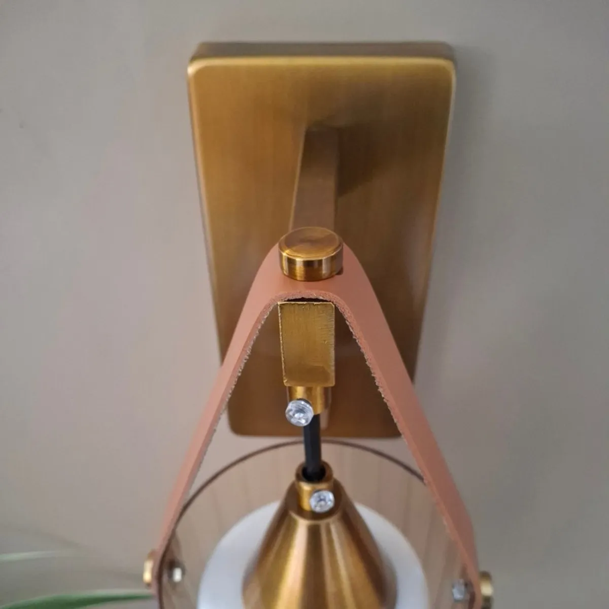 Brio Glass Wall Lamp