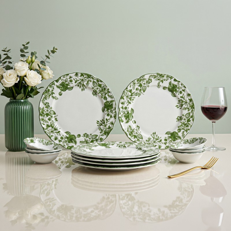 Granpiatto Tavo Porcelain Dinner Set (Green & White) - 12 Piece Set