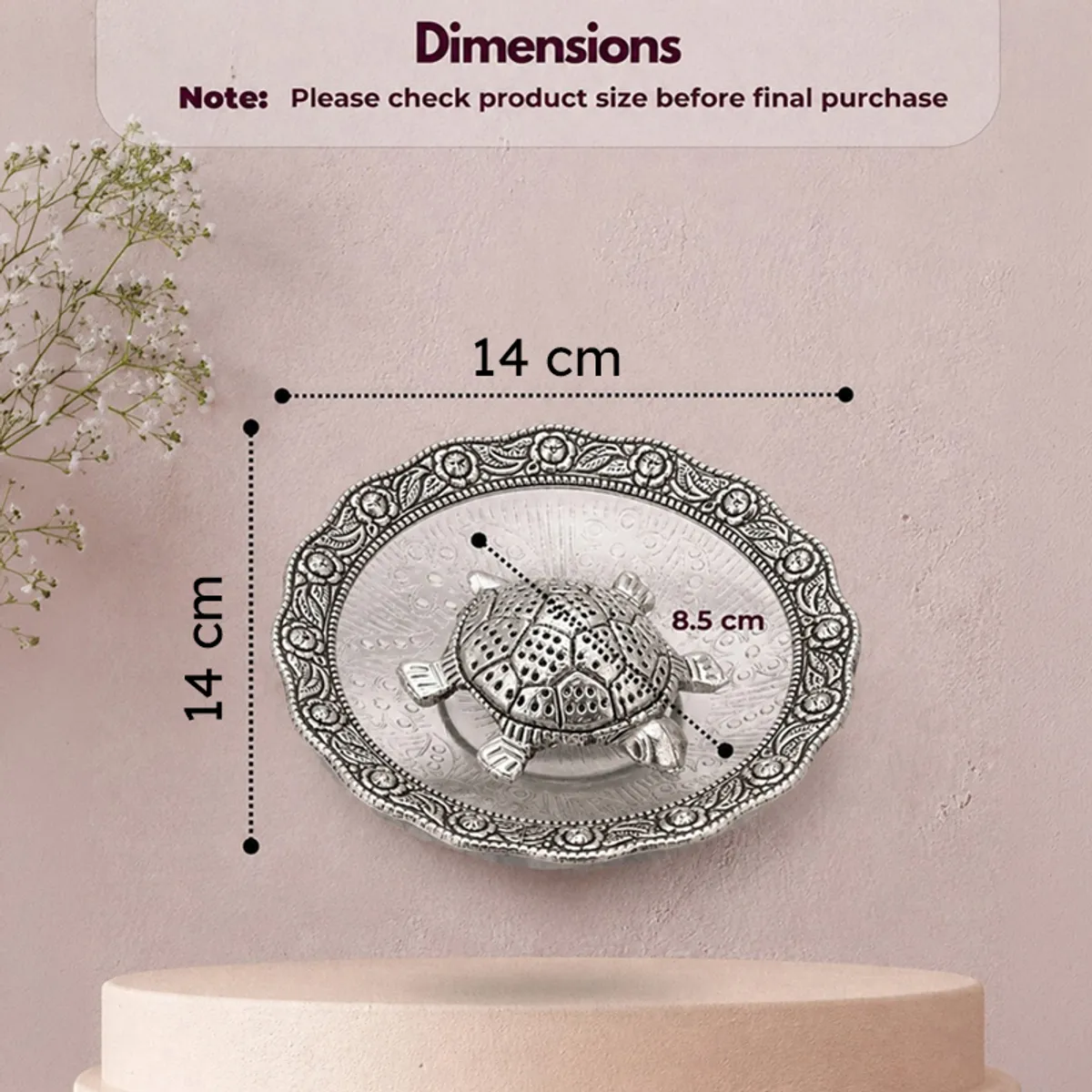 Silver turtle décor shown with 14 cm by 14 cm dimensions
