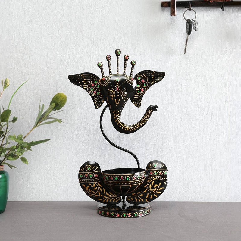 Royal Plumage Metal Tea Light Candle Holders