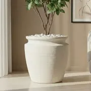 Pots & Planters category