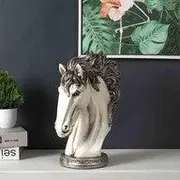 Showpieces category