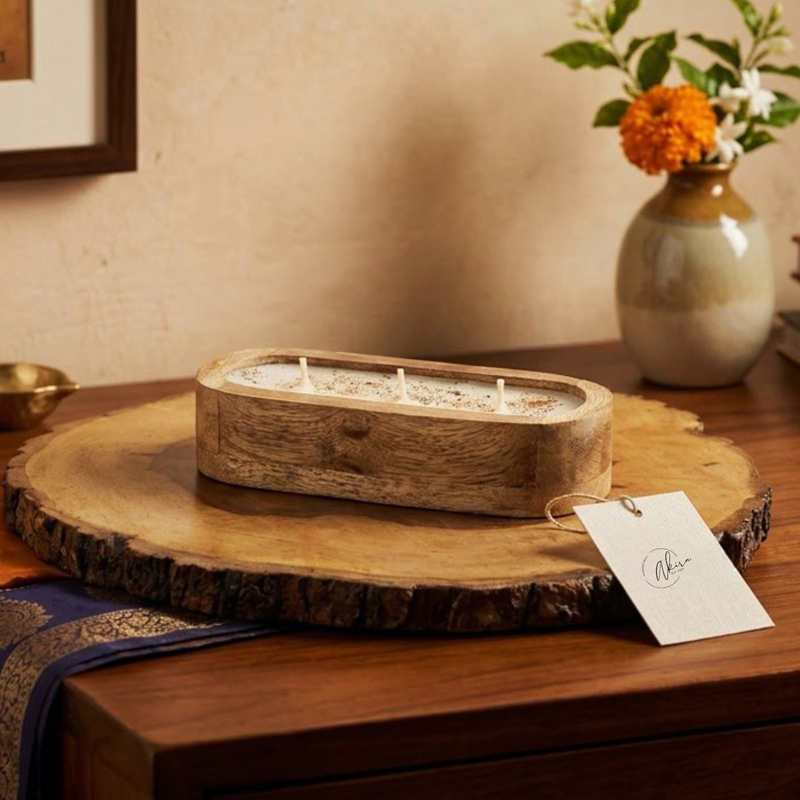 Eira Cinnamon Scented Candle