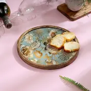 Trays & Platters category
