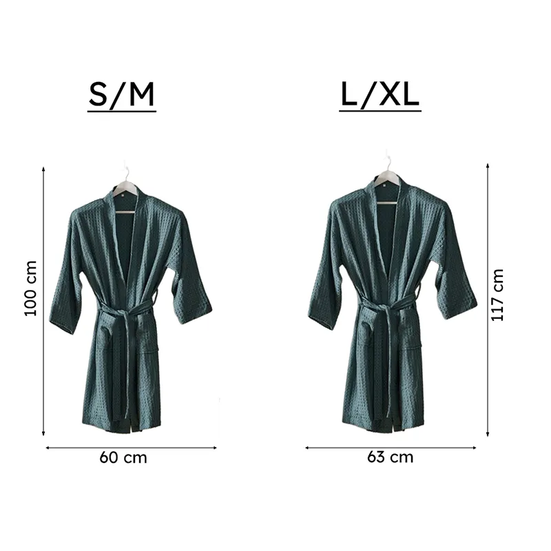 Size comparison of the teal bath robe in S/M and L/XL