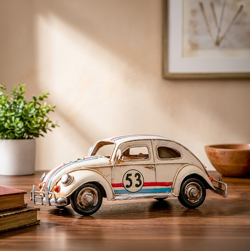 Legacy Racer Iron Showpiece - White