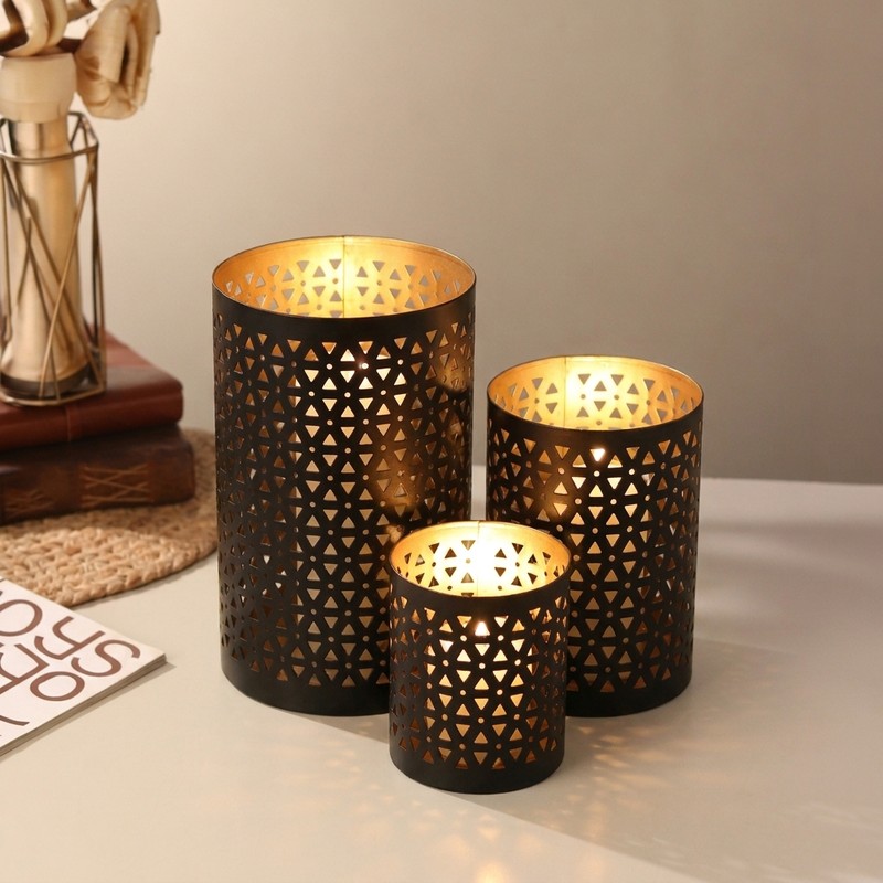 Heritage Glow Iron Candle Holder - Black