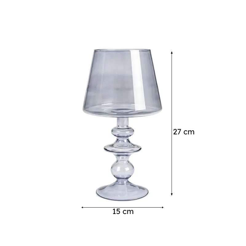Close-up of the candle holder base in clear glass