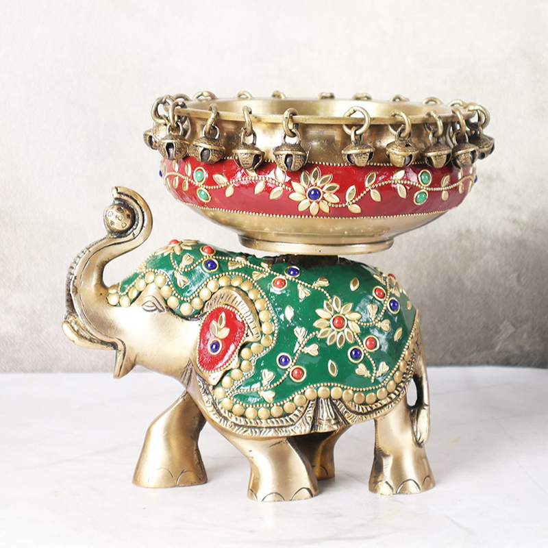 Gajraj Gulnaar Brass Urli - Multicolor - Default Titile