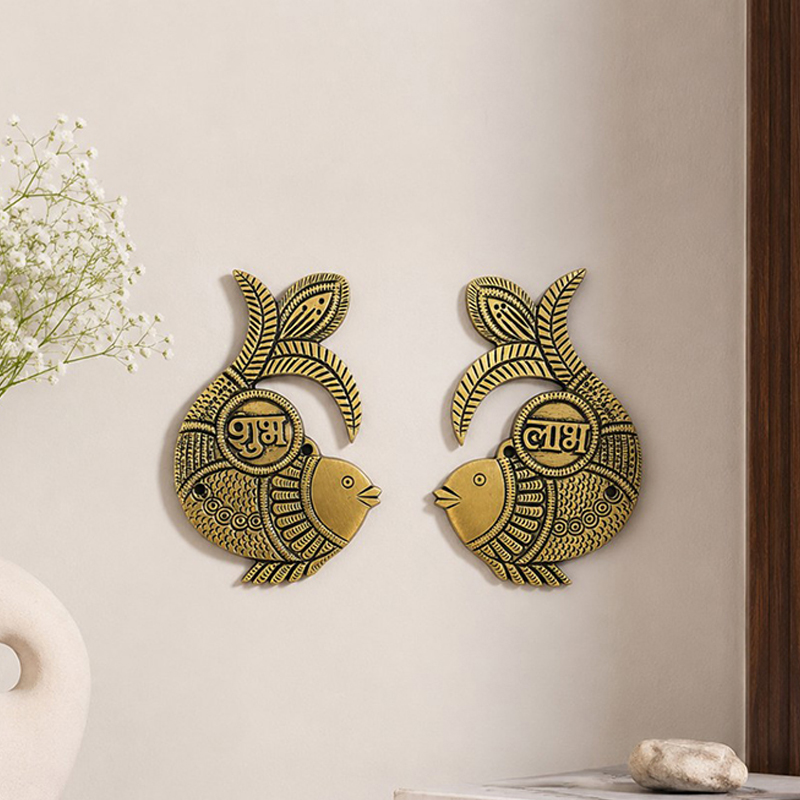 Fish Shubh Labh Brass Wall Accent
