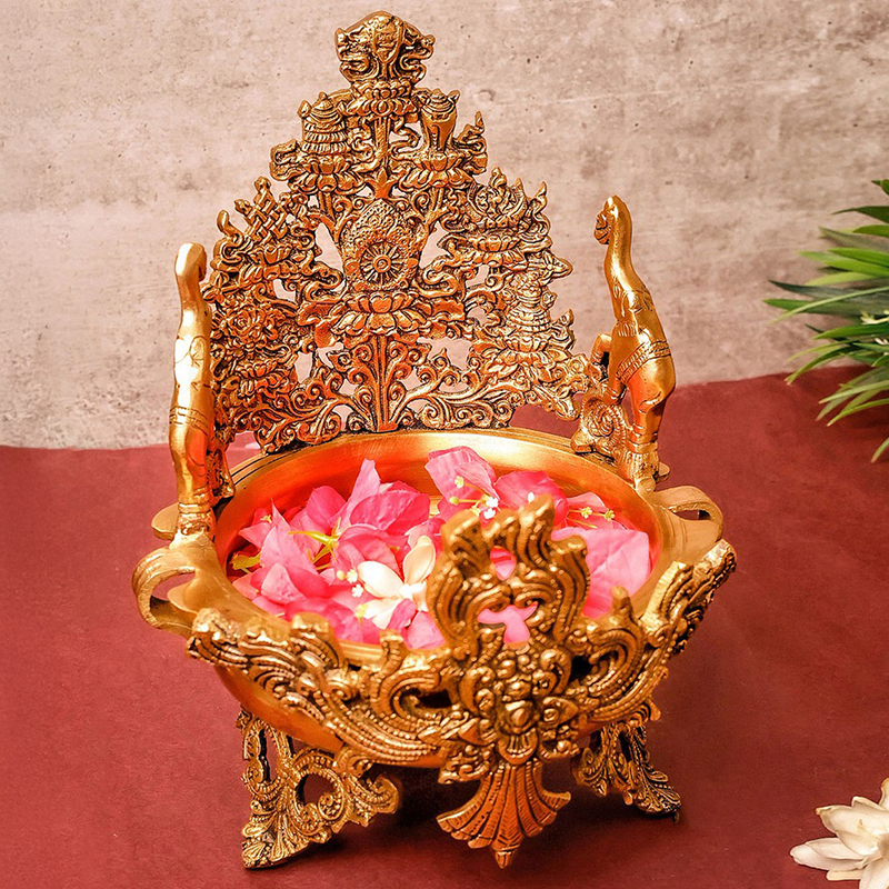 Rajwadi Shobha Brass Urli - Default Titile
