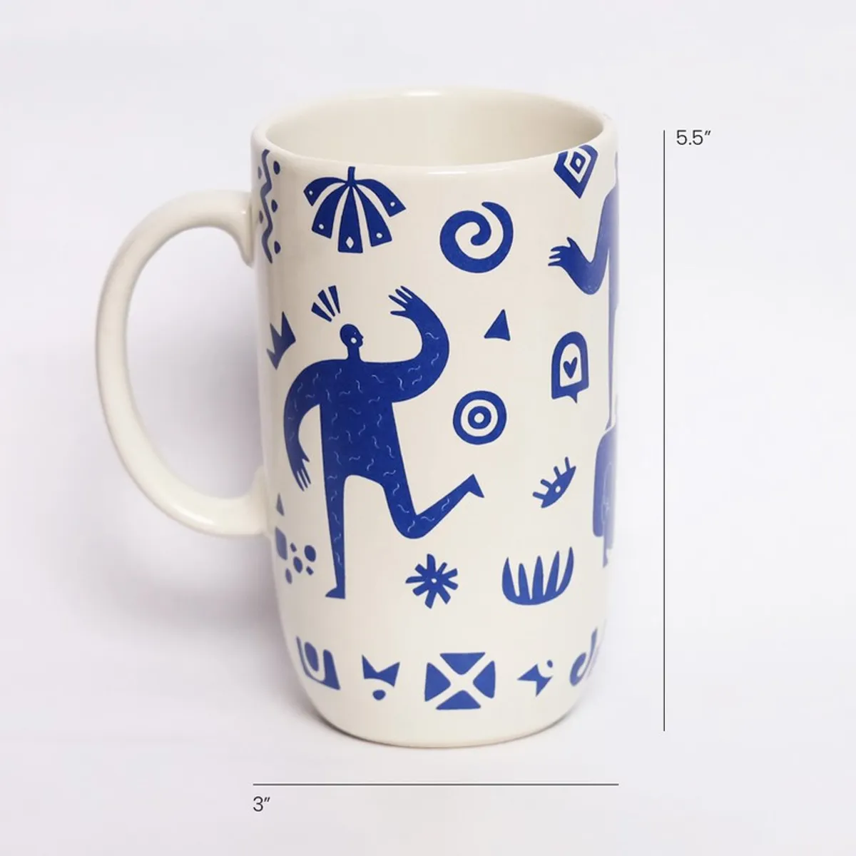 White and blue tall mug shown with printed height and width markers