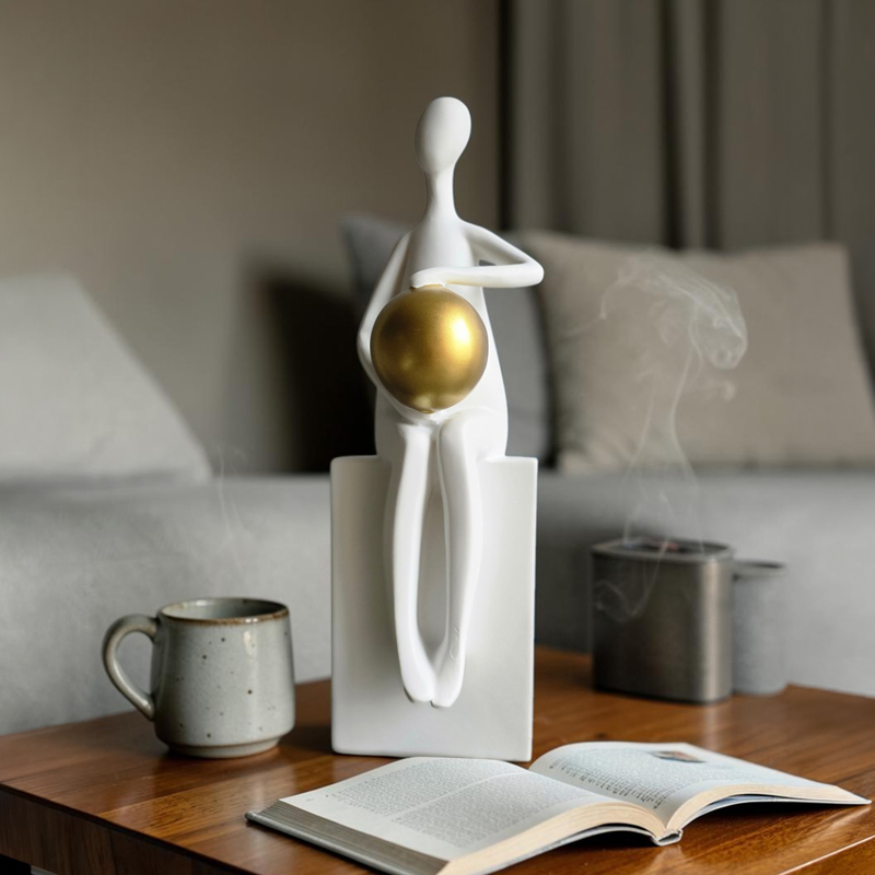 Pearl Muse Showpiece - White