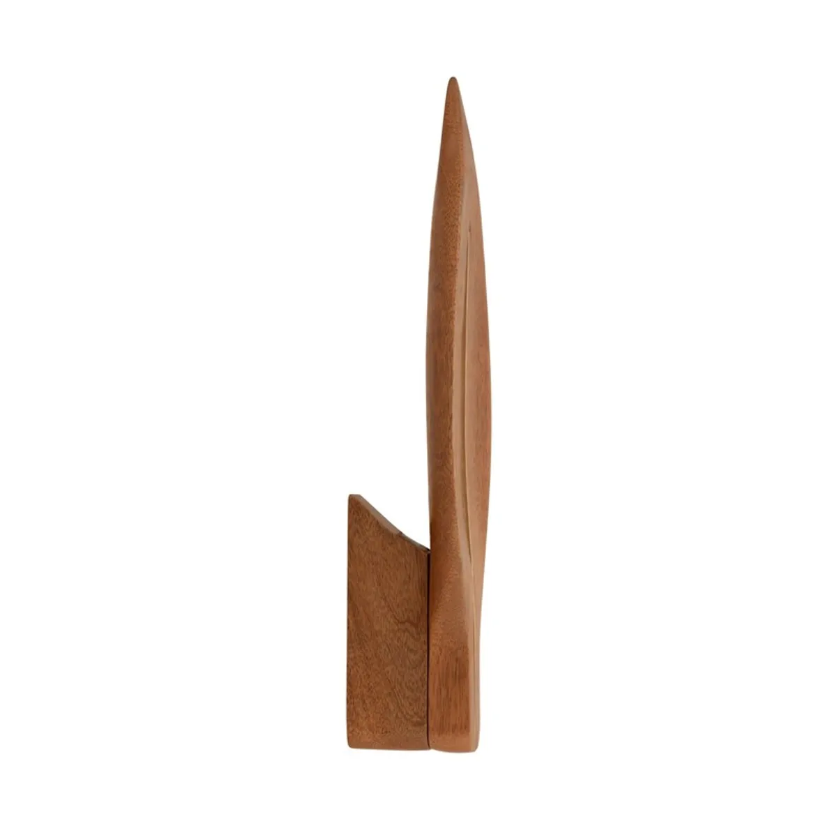 Side profile of the leaf-shaped wall lamp on a white background