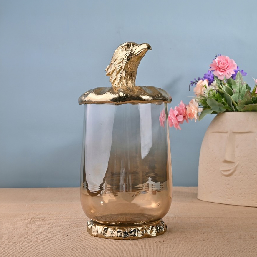 Eagle Crest Jar Showpiece