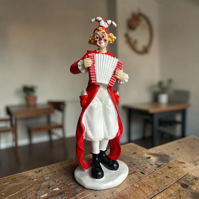 Accordion Clown Showpiece
